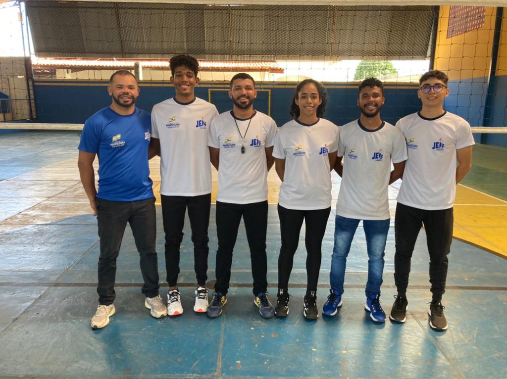 Árbitros que trabalharam nos Jogos Escolares de Imperatriz cobram pagamento 1 Imagens de Notícias de Imperatriz