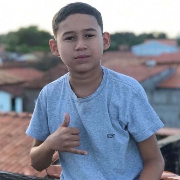 Família diz que falta de medicamento no Socorrão causou morte de adolescente