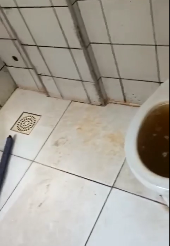 Pacientes do Socorrão, de Imperatriz, denunciam falta de estrutura nos banheiros do hospital