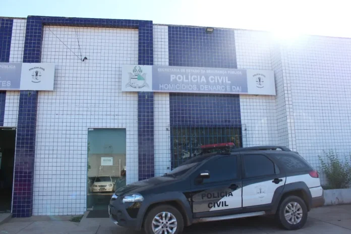 Corpos de jovens são encontrados com marcas de tiros em campo de futebol em Timon