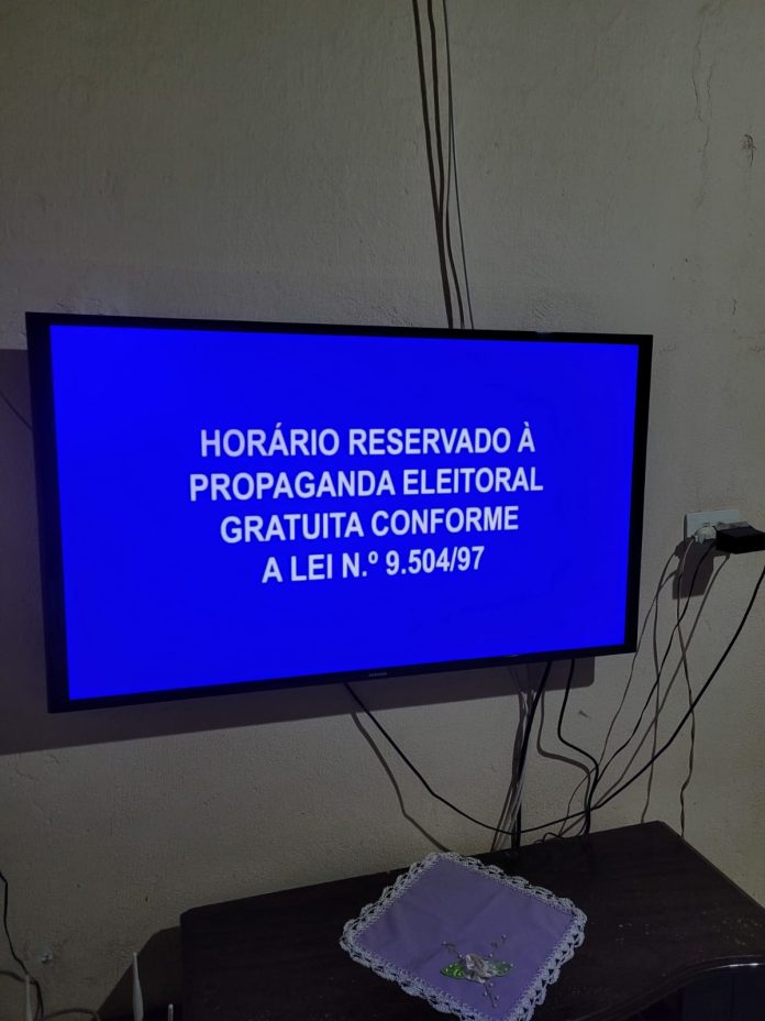 Começou o horário eleitoral: candidatos podem pedir votos no rádio e na TV