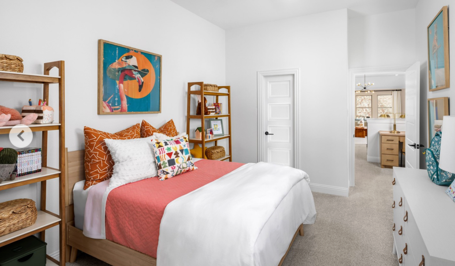 Secondary bedroom