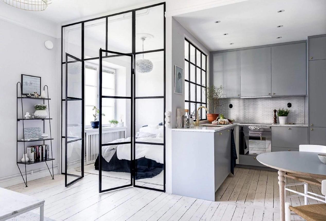 Industrial style design example in a compact apartment