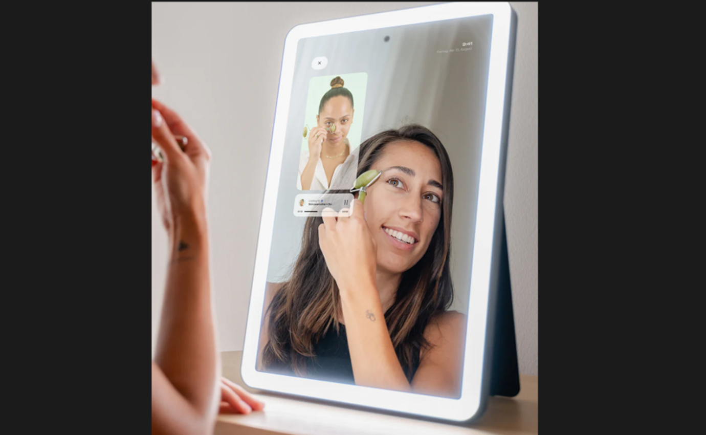 Smart LED mirror with touchscreen display