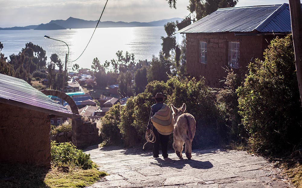 lake titicaca travel