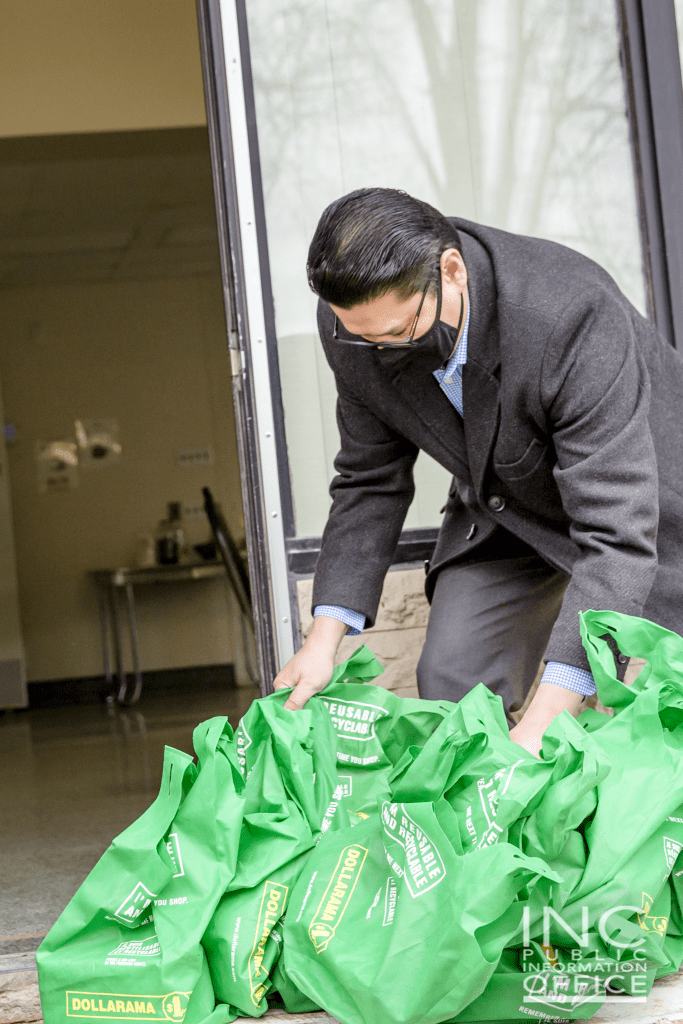 1.	Bags of care packages provided by Iglesia Ni Cristo (Church Of Christ) volunteers for Arlington Haus which is a seniors’ community that offers multiple housing options to these vulnerable members of society.