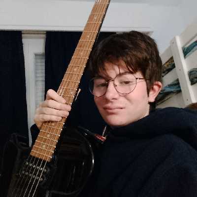 Tade / Musician