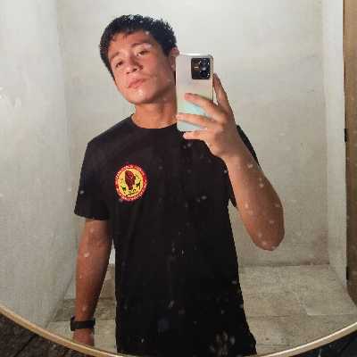 Mauricio / Musician