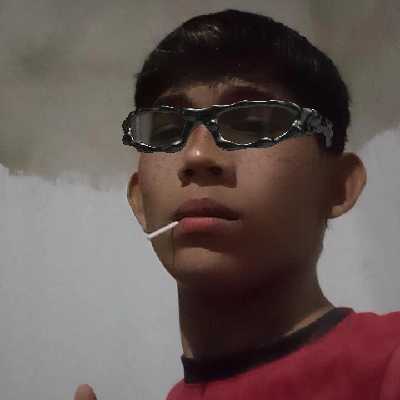 tonyariel / Musician