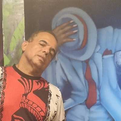 Valmir / Musician