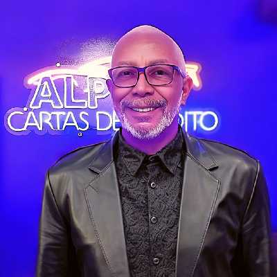 Edilson / Musician