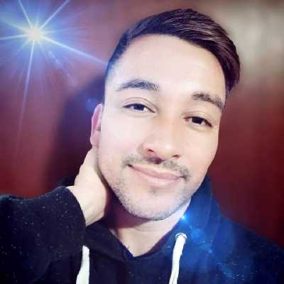 Daniel / Musician