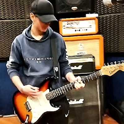Ryan / Musician