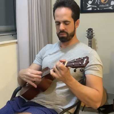 Tomas / Musician