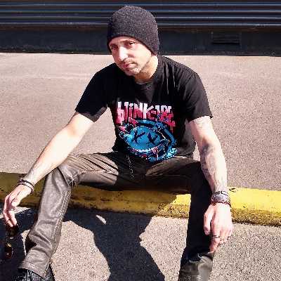 Dimi / Musician