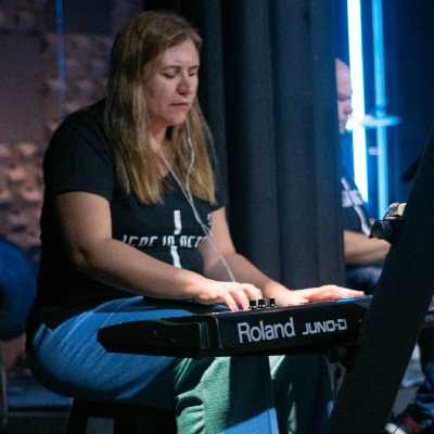 Marcela / Musician