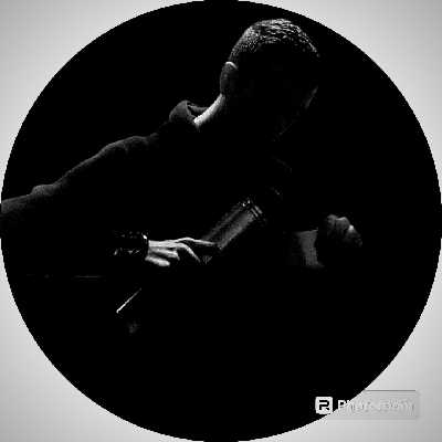 Alex / Musician