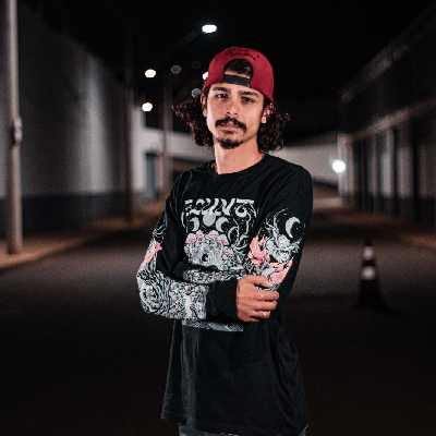 Lucas / Musician