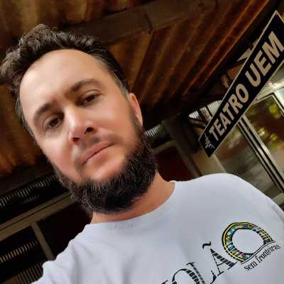 Fauzi / Musician