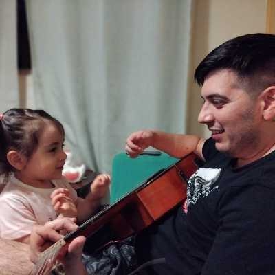 Lucas / Musician
