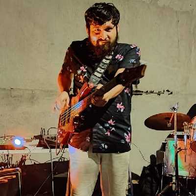 Martin / Musician