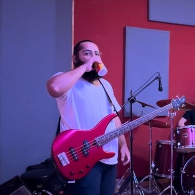 Esteban / Musician