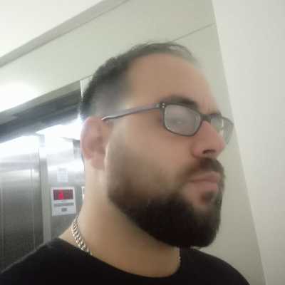 Paulo / Musician