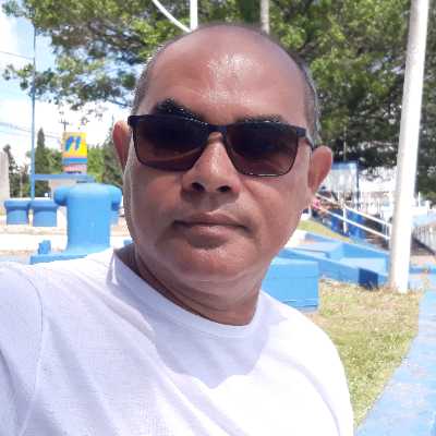Francisco / Musician