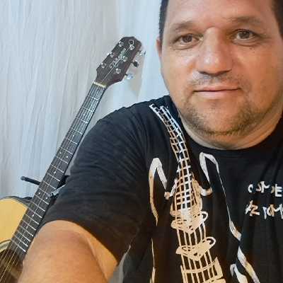 Consultor / Musician