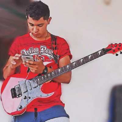 Ancelmo / Musician