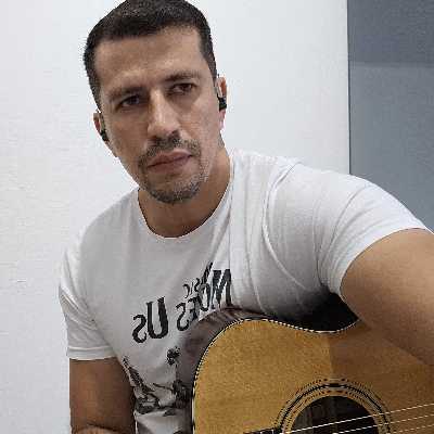 Jean / Musician