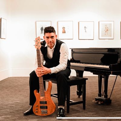 Jonatan / Musician