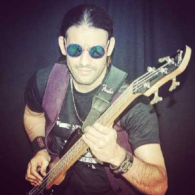 Bassyvan / Musician