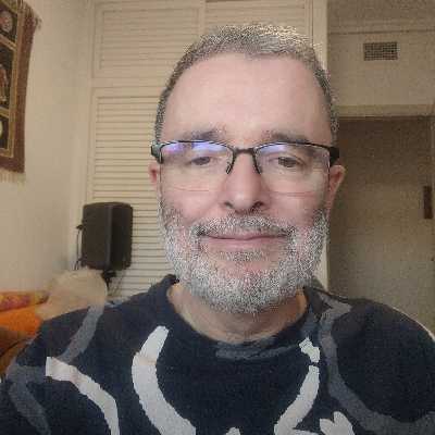 Ernesto / Musician