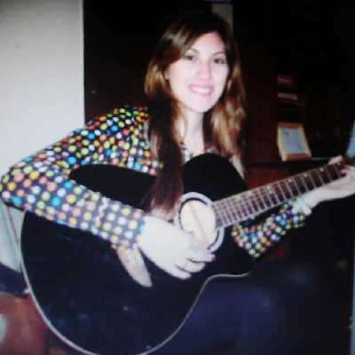 valeria / Musician