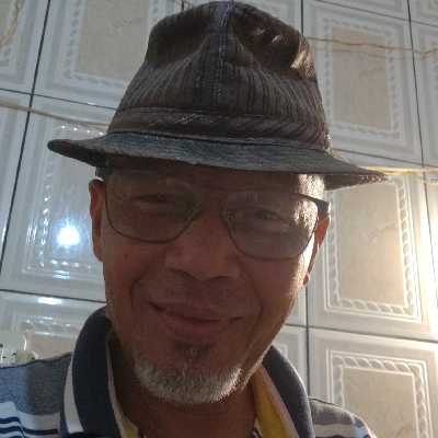 Adilson / Musician