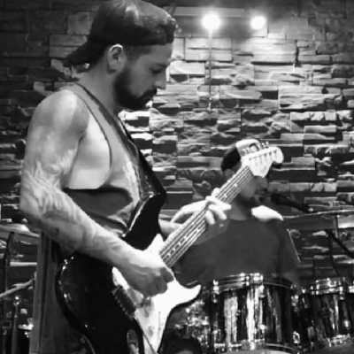 Pablo / Musician