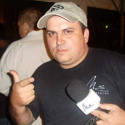 Eduardo / Musician