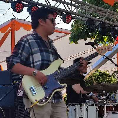 Pablo / Musician