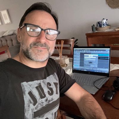 Oscar / Musician