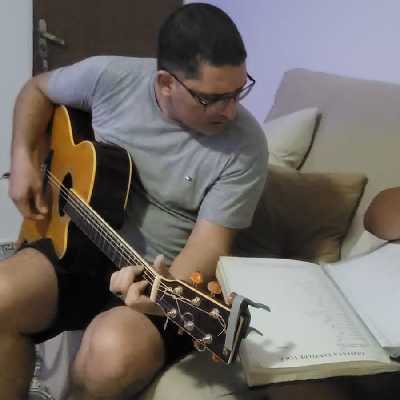 Fabio / Musician