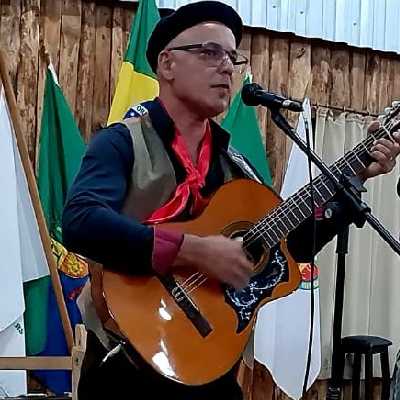 Alexsandro / Musician