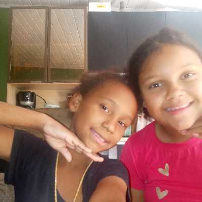 mabi e ana / Musician