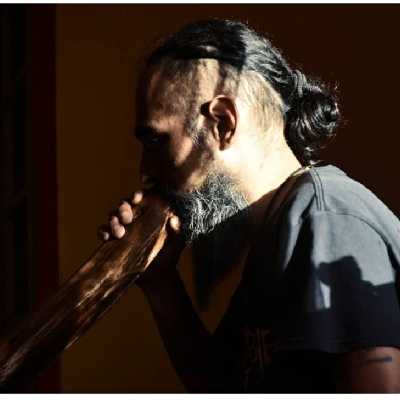 itamar / Musician