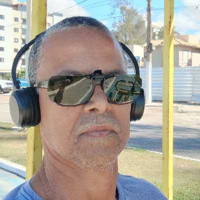 Josue / Musician