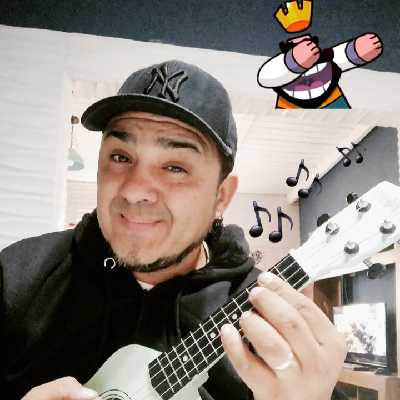 Damian / Musician