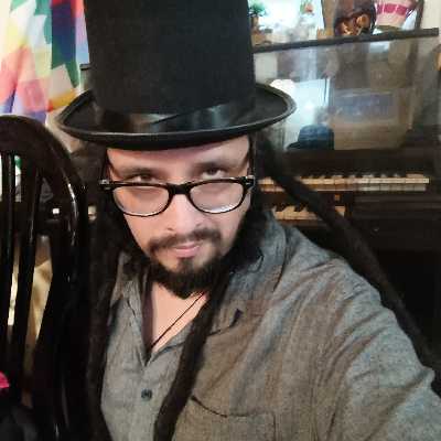 Sebastián / Musician