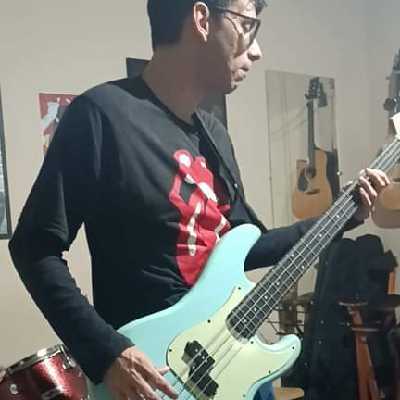 Arthur / Musician