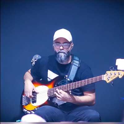 James / Musician