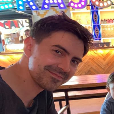 Dan / Musician